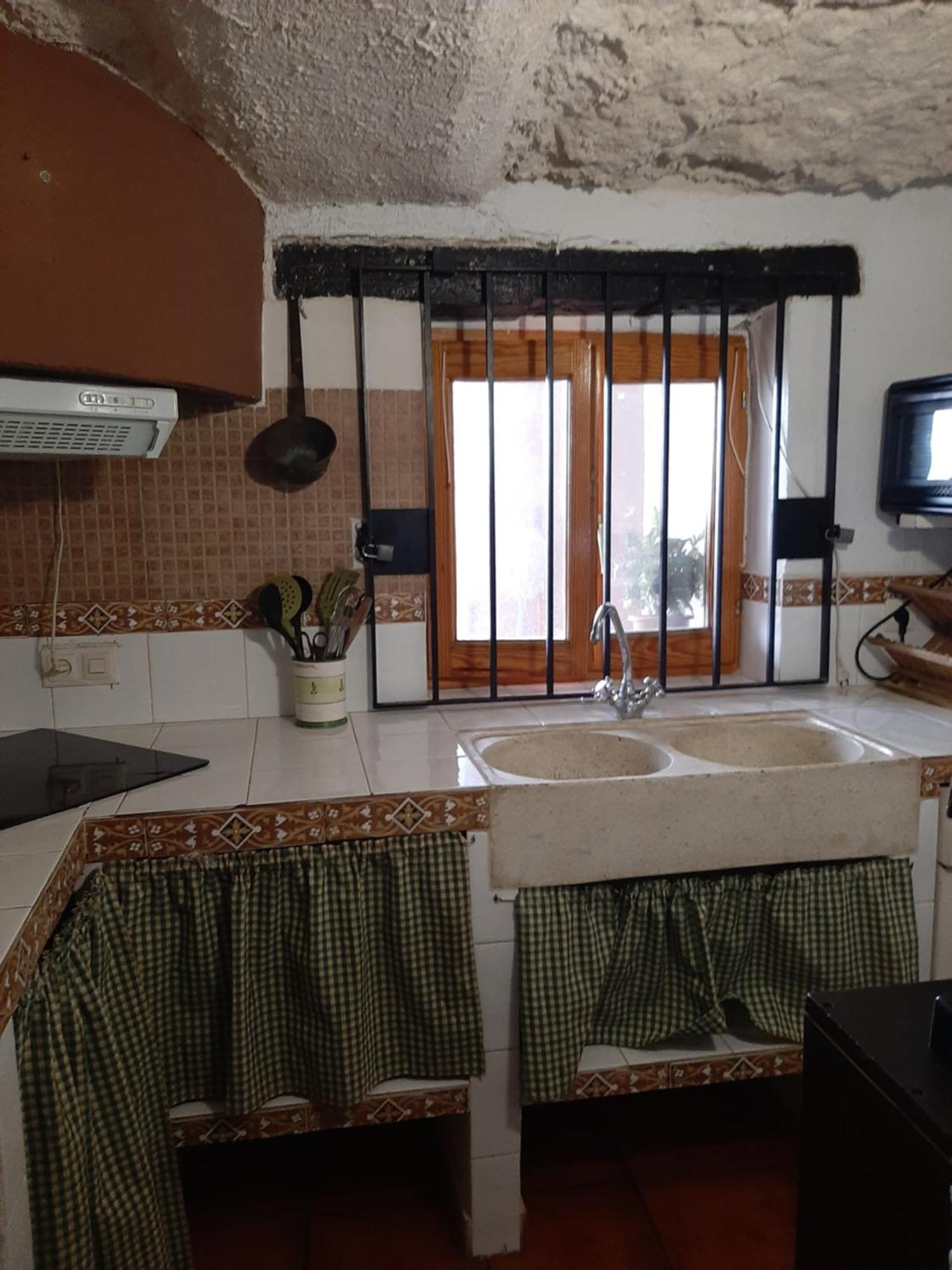 Maribel - Complejo El Tejar - Con Jacuzzi En Alcala Del Jucar Country house Casas del Cerro