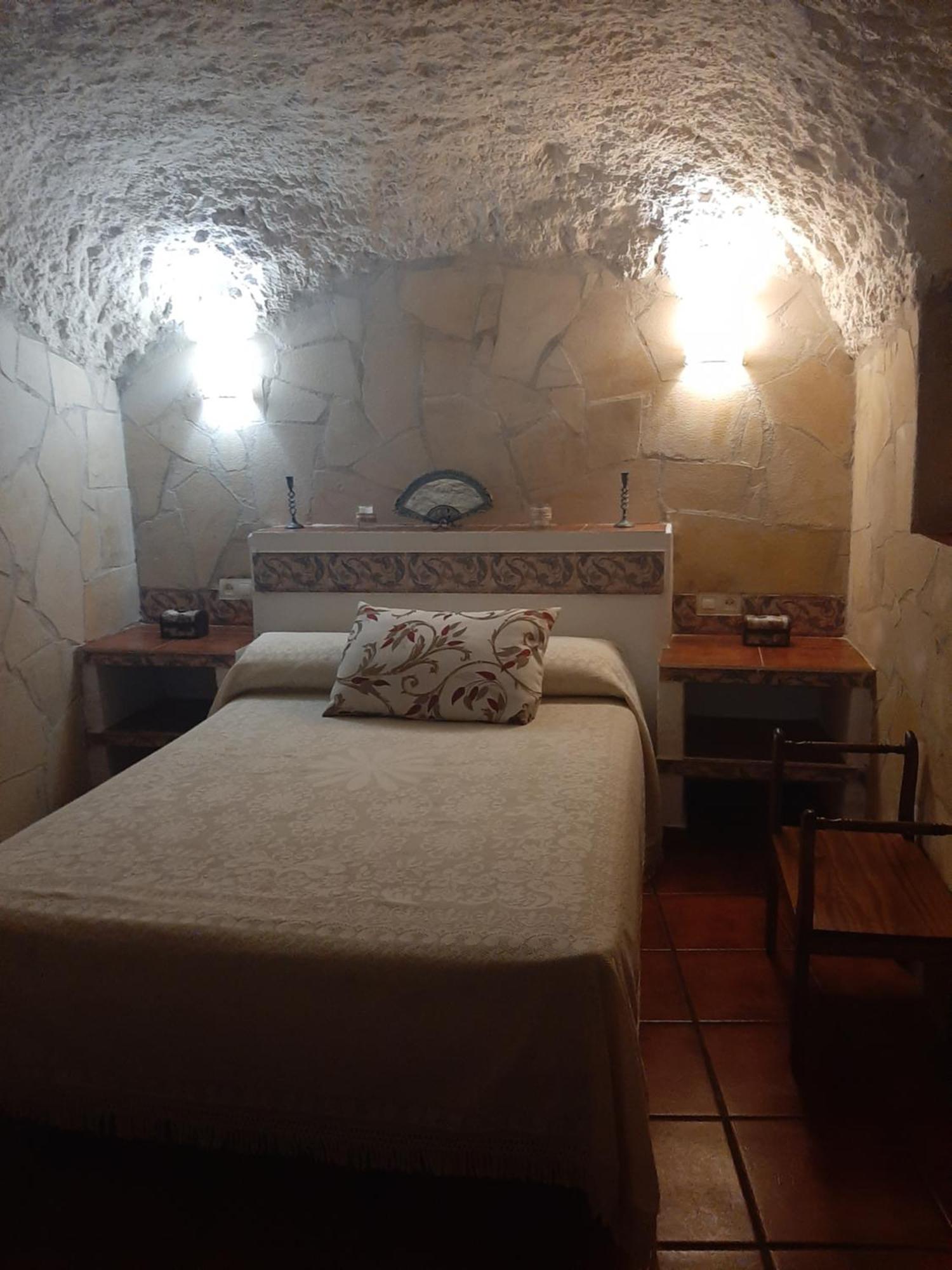 Maribel - Complejo El Tejar - Con Jacuzzi En Alcala Del Jucar Landhaus